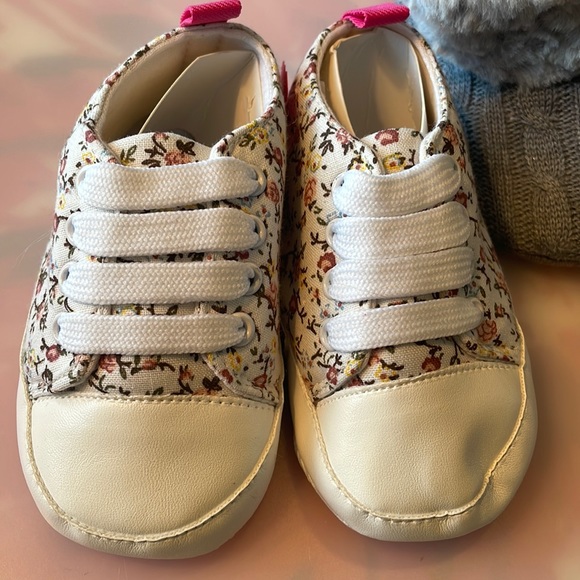 NWOT Baby Toddler Girls Shoes 2 pair - Picture 2 of 6